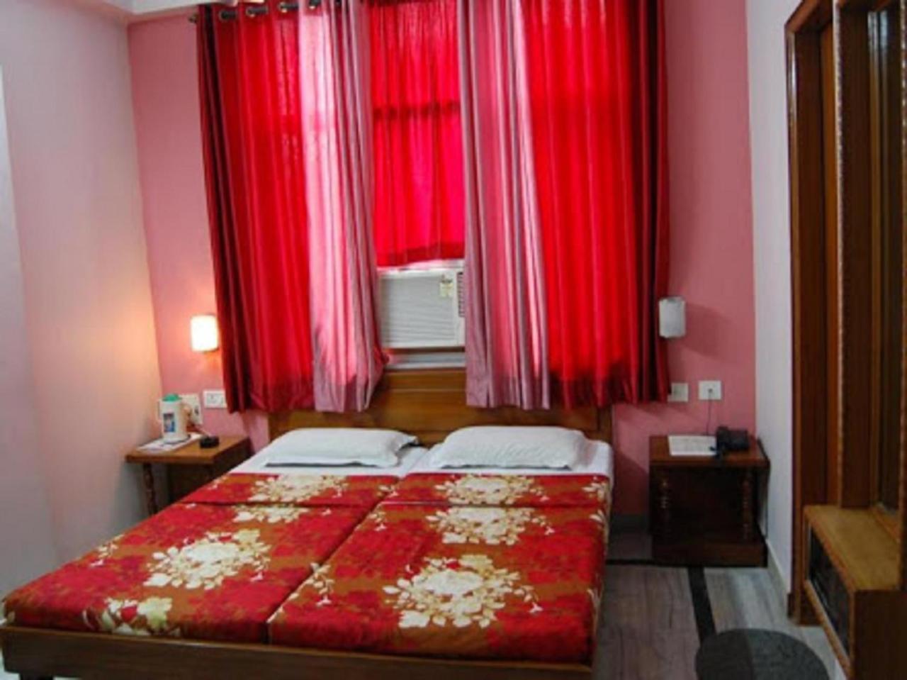 Hotel Madhav Palace Jaipur Buitenkant foto